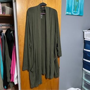 NWT torrid cardigan with pockets